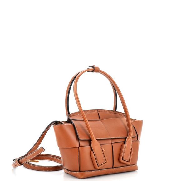 Bottega Veneta Arco Bag Maxi Intrecciato Leather Mini Brown - Picture 2 of 10